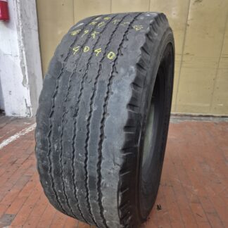 #4040 445/65R22.5 Bridgestone R164 169K residuo 13mm