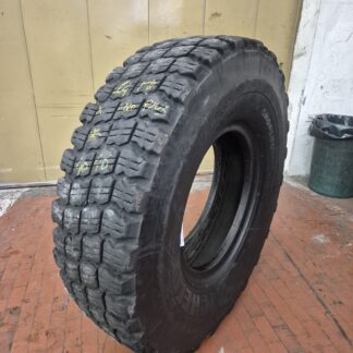#4046 14.00R24 Michelin X Snoplus L2T * M+S residuo 10/15mm