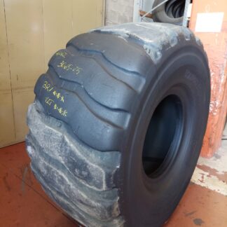 #4062 30/65R25 Bridgestone VLT */** Residuo 16/16 mm