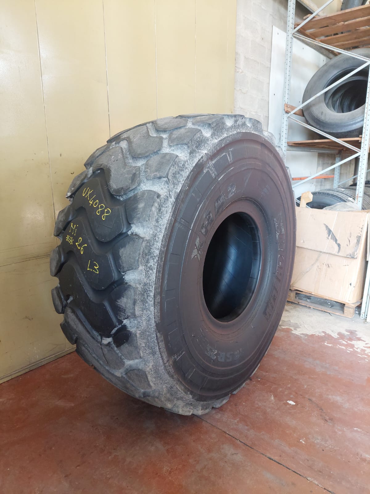 #4088 26.5R25 Michelin XHA2 ** L3 Residuo 20 mm