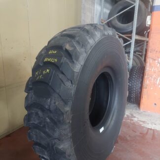#4100 18.00R25 Michelin XR **  Residuo 30/30 mm
