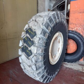 #4098 16.00R25 Bridgstone E4VHS, ricostruita in CHD1 (da dumper) Residuo 40/40 mm. Completa di cerchio Perlini