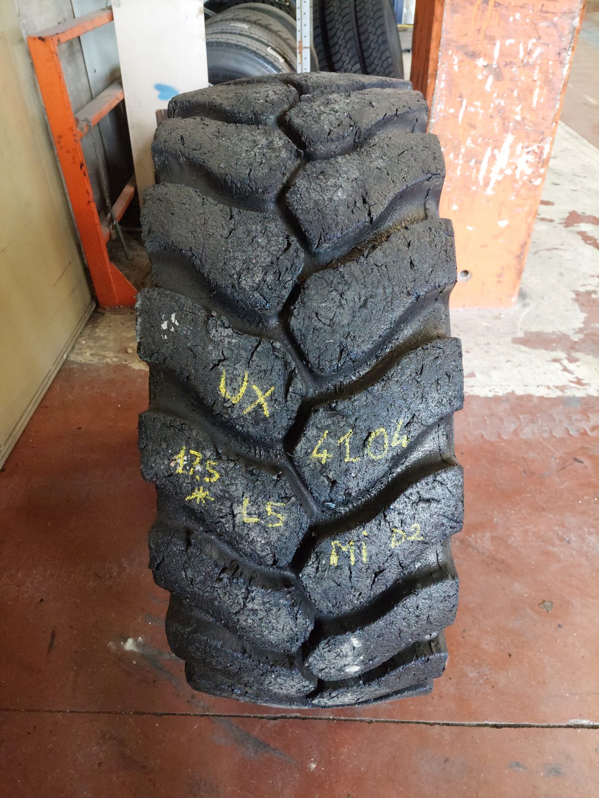 #4104 17.5R25 Michelin XLDD2 * Residuo 29/27 mm - immagine 3