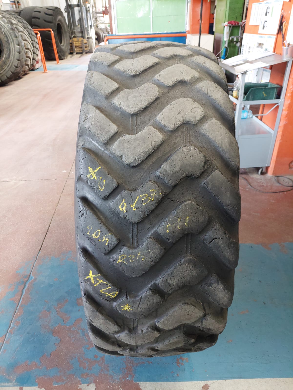 #4137 20.5R25 Michelin XTLA * Residuo 14/14 mm - immagine 3