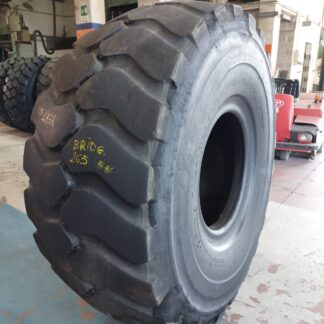 #4131 26.5R25 Bridgestone VSNTZ  */**  Residuo 18/12 mm
